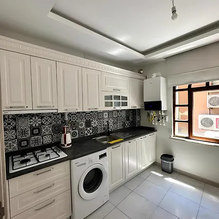 Apartment Long Street Aparments In Meydan Trabzon